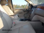 ✅ 2013 GMC Yukon XL SLT • VIN: 1GKS1KE06DR302361 • Лот: 43221509. Опубликован ранее на IAAI с пробегом 201 213 миль. Бесплатный доступ к архиву аукционных продаж из США и подробный отчёт об истории автомобиля на DreamBid. Изображение 5.