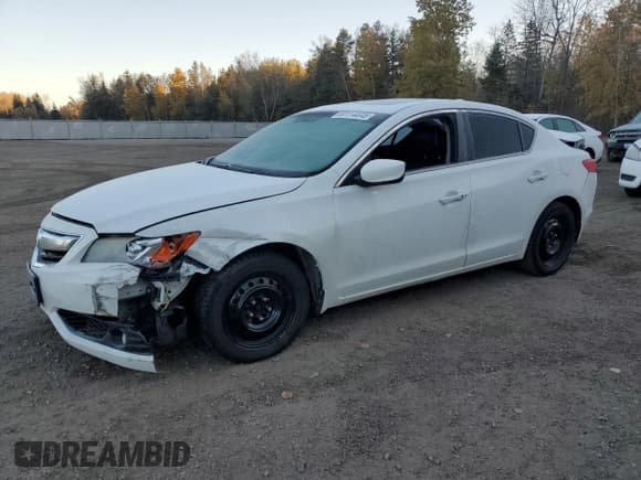 ✅ 2013 Acura ILX Premium • VIN: 19VDE1F55DE403991 • Lot: 87114645. Listed on Copart with 298,482 mi. Free auction sales archive from the USA and detailed vehicle history report at DreamBid. Image 1.