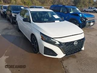 ✅ 2024 Nissan Altima SR • VIN: 1N4BL4CV5RN365794 • Lot: 43863437. Listed on IAAI with 55,609 mi. Free auction sales archive from the USA and detailed vehicle history report at DreamBid. Image 1.