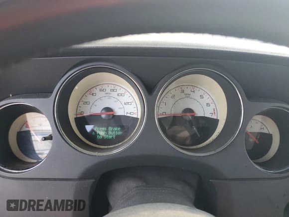 ✅ 2014 Dodge Challenger SXT • VIN: 2C3CDYAG6EH233786 • Lot: 74821874. Wystawiony na Copart z przebiegiem Nie podano. Bezpłatny archiwum sprzedaży aukcyjnych z USA i szczegółowy raport historii pojazdu na DreamBid. Zdjęcie 9.