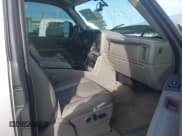 ✅ 2006 Chevrolet Silverado 2500HD LT3 • VIN: 1GCHK23DX6F259530 • Лот: 41998371. Опубликован ранее на IAAI с пробегом 150 054 миль. Бесплатный доступ к архиву аукционных продаж из США и подробный отчёт об истории автомобиля на DreamBid. Изображение 5.