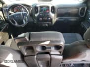 ✅ 2020 Chevrolet Silverado 1500 RST • VIN: 3GCPWDEDXLG255710 • Lot: 87485115. Wystawiony na Copart z przebiegiem 77 456 mil. Bezpłatny archiwum sprzedaży aukcyjnych z USA i szczegółowy raport historii pojazdu na DreamBid. Zdjęcie 8.