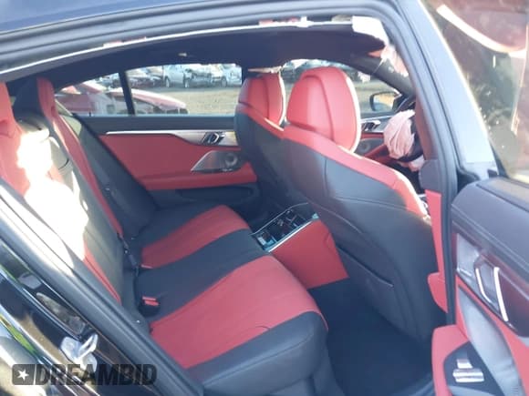 ✅ 2024 BMW 8 Series M850i • VIN: WBAGV8C00RCN95483 • Lot: 41294811. Listed on IAAI with Not provided. Free auction sales archive from the USA and detailed vehicle history report at DreamBid. Image 8.