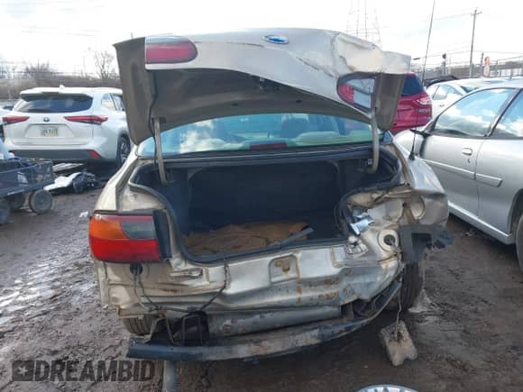 2003 Chevrolet Malibu with VIN 1G1ND52J43M721568, listed as a IAAI auction lot 41449187 with 104,081 mi miles and . Bid and sale history available at DreamBid. Image 20.