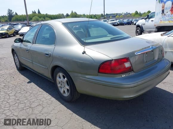 ✅ 2002 Mercury Sable GS • VIN: 1MEFM50U42G638338 • Lot: 42100728. Listed on IAAI with 208,055 mi. Free auction sales archive from the USA and detailed vehicle history report at DreamBid. Image 3.