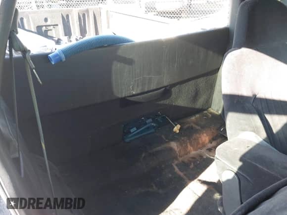 1999 Chevrolet S-10 LS Xtreme с VIN 1GCCS1941X8210122, выставлен на аукционе IAAI как лот 41274319 с пробегом Не указан миль и . История ставок и продаж доступна на DreamBid. Изображение 8.