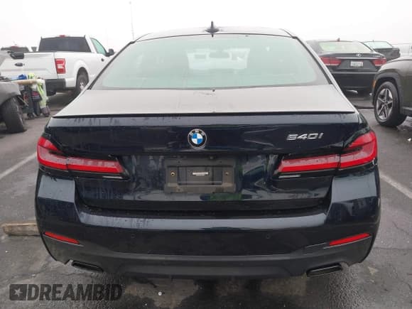 ✅ 2023 BMW 5 Series 540i • VIN: WBA53BJ05PCN28811 • Лот: 43667962. Опубликован ранее на IAAI с пробегом 19 883 миль. Бесплатный доступ к архиву аукционных продаж из США и подробный отчёт об истории автомобиля на DreamBid. Изображение 16.