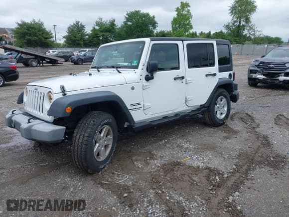 ✅ 2016 Jeep Wrangler Unlimited Sport • VIN: 1C4HJWDG7GL238107 • Lot: 42345271. Listed on IAAI with 104,540 mi. Free auction sales archive from the USA and detailed vehicle history report at DreamBid. Image 2.
