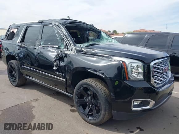 ✅ 2019 GMC Yukon Denali • VIN: 1GKS1CKJ0KR251701 • Lot: 41785191. Listed on IAAI with 82,357 mi. Free auction sales archive from the USA and detailed vehicle history report at DreamBid. Image 1.