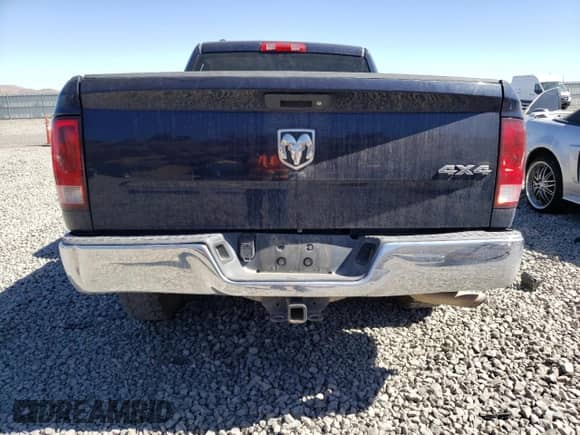 2013 Ram 1500 ST z VIN 1C6RR7FP0DS533834, wystawiony jako Copart lot #73112154 z przebiegiem Nie podano mil oraz Szkoda całkowita • Salvage title. Historia ofert i sprzedaży dostępna na DreamBid. Obrazek 6.