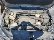 ✅ 2019 Chrysler Pacifica Hybrid Limited • VIN: 2C4RC1N78KR640153 • Лот: 85349195. Опубликован ранее на Copart с пробегом 102 444 миль. Бесплатный доступ к архиву аукционных продаж из США и подробный отчёт об истории автомобиля на DreamBid. Изображение 12.