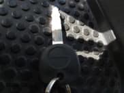 ✅ 2006 Chevrolet Silverado 1500 LT1 • VIN: 2GCEK13T161192750 • Лот: 43165267. Опубликован ранее на IAAI с пробегом 216 662 миль. Бесплатный доступ к архиву аукционных продаж из США и подробный отчёт об истории автомобиля на DreamBid. Изображение 11.