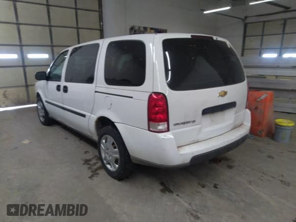 ✅ 2008 Chevrolet Uplander Cargo • VIN: 1GBDV13138D211828 • Лот: 41607439. Опубликован ранее на IAAI с пробегом 191 224 миль. Бесплатный доступ к архиву аукционных продаж из США и подробный отчёт об истории автомобиля на DreamBid. Изображение 3.