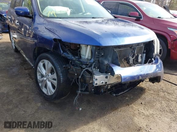 ✅ 2018 Nissan Pathfinder SL • VIN: 5N1DR2MM4JC631720 • Lot: 41742878. Listed on IAAI with 101,653 mi. Free auction sales archive from the USA and detailed vehicle history report at DreamBid. Image 6.