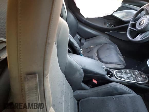 ✅ 2023 McLaren GT • VIN: SBM22GCA0PW002765 • Лот: 78866364. Опубликован ранее на Copart с пробегом Не указан. Бесплатный доступ к архиву аукционных продаж из США и подробный отчёт об истории автомобиля на DreamBid. Изображение 10.