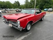 ✅ 1966 Pontiac GTO • VIN: 237676B127825 • Лот: 60677905. Опубликован ранее на Copart с пробегом 99 325 миль. Бесплатный доступ к архиву аукционных продаж из США и подробный отчёт об истории автомобиля на DreamBid. Изображение 1.