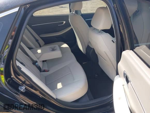 2025 Hyundai Sonata SEL Convenience with VIN KMHL14JA4SA466449, listed as a IAAI auction lot 42307726 with 2,000 mi miles and . Bid and sale history available at DreamBid. Image 8.