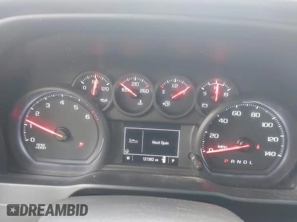 ✅ 2020 Chevrolet Silverado 1500 Custom • VIN: 1GCRWBEH7LZ317693 • Lot: 43293654. Wystawiony na IAAI z przebiegiem 121 382 mil. Bezpłatny archiwum sprzedaży aukcyjnych z USA i szczegółowy raport historii pojazdu na DreamBid. Zdjęcie 7.