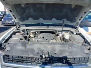 ✅ 2009 Chevrolet Silverado 2500HD Work Truck • VIN: 1GCHK49K19E133164 • Лот: 43423369. Опубликован ранее на IAAI с пробегом 304 182 миль. Бесплатный доступ к архиву аукционных продаж из США и подробный отчёт об истории автомобиля на DreamBid. Изображение 10.