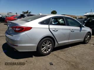 ✅ 2017 Hyundai Sonata SE • VIN: 5NPE24AF0HH453284 • Лот: 61326063. Опубликован ранее на Copart с пробегом 105 265 миль. Бесплатный доступ к архиву аукционных продаж из США и подробный отчёт об истории автомобиля на DreamBid. Изображение 3.