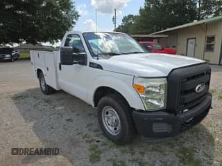 ✅ 2012 Ford F-250 XL • VIN: 1FDBF2A61CEA29662 • Lot: 68696445. Wystawiony na Copart z przebiegiem 83 789 mil. Bezpłatny archiwum sprzedaży aukcyjnych z USA i szczegółowy raport historii pojazdu na DreamBid. Zdjęcie 1.
