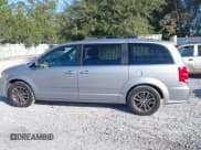 ✅ 2017 Dodge Grand Caravan SXT • VIN: 2C4RDGCG9HR783107 • Lot: 43523984. Listed on IAAI with 91,785 mi. Free auction sales archive from the USA and detailed vehicle history report at DreamBid. Image 14.