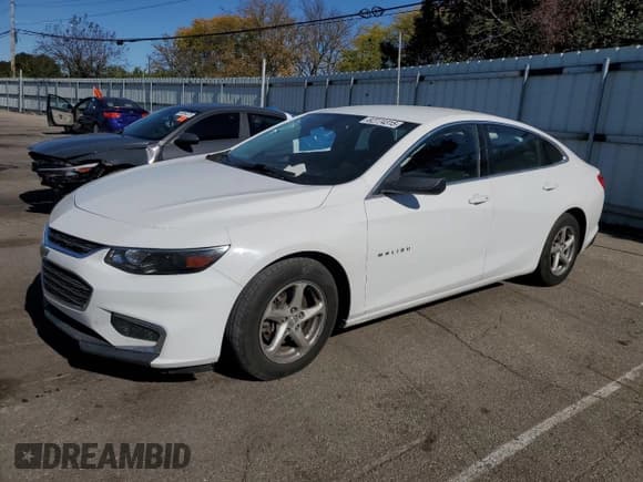 ✅ 2017 Chevrolet Malibu LS • VIN: 1G1ZB5ST2HF222952 • Lot: 82774315. Listed on Copart with 124,229 mi. Free auction sales archive from the USA and detailed vehicle history report at DreamBid. Image 1.