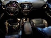 ✅ 2014 Jeep Cherokee Limited • VIN: 1C4PJMDS5EW156330 • Лот: 89666045. Опубликован ранее на Copart с пробегом 203 358 миль. Бесплатный доступ к архиву аукционных продаж из США и подробный отчёт об истории автомобиля на DreamBid. Изображение 8.