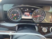 ✅ 2019 Mercedes-Benz E 300 • VIN: WDDZF4JB1KA490433 • Lot: 84273685. Listed on Copart with 129,088 mi. Free auction sales archive from the USA and detailed vehicle history report at DreamBid. Image 9.