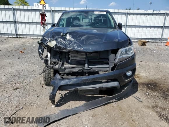 ✅ 2018 Chevrolet Colorado 4WD Z71 • VIN: 1GCGTDEN4J1307698 • Lot: 61918625. Listed on Copart with 101,400 mi. Free auction sales archive from the USA and detailed vehicle history report at DreamBid. Image 5.