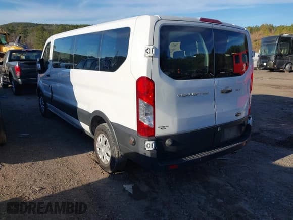 ✅ 2020 Ford Transit Passenger XL • VIN: 1FBAX2Y81LKA59805 • Лот: 41710846. Опубликован ранее на IAAI с пробегом 89 840 миль. Бесплатный доступ к архиву аукционных продаж из США и подробный отчёт об истории автомобиля на DreamBid. Изображение 3.