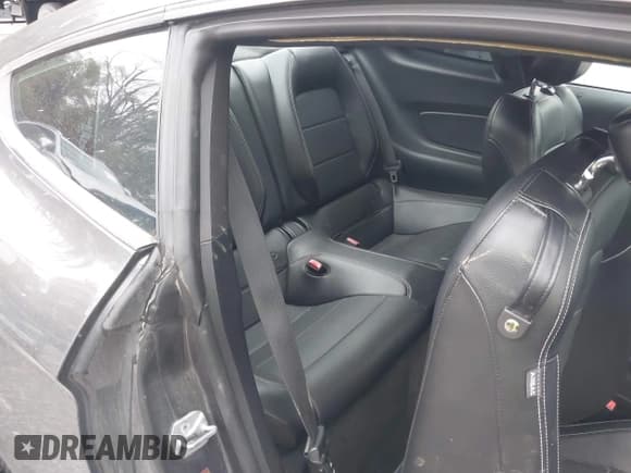 ✅ 2017 Ford Mustang GT Premium • VIN: 1FA6P8CF9H5351949 • Lot: 43552282. Listed on IAAI with 38,337 mi. Free auction sales archive from the USA and detailed vehicle history report at DreamBid. Image 8.