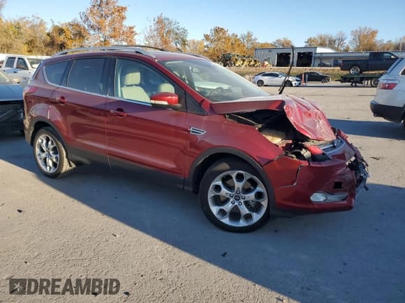 ✅ 2016 Ford Escape Titanium • VIN: 1FMCU0J9XGUA72630 • Lot: 91603135. Wystawiony na Copart z przebiegiem 134 827 mil. Bezpłatny archiwum sprzedaży aukcyjnych z USA i szczegółowy raport historii pojazdu na DreamBid. Zdjęcie 4.