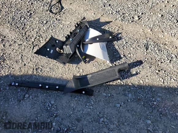 ✅ 2022 Hyundai Palisade Limited • VIN: KM8R5DHE3NU384920 • Лот: 74388684. Опубликован ранее на Copart с пробегом 24 358 миль. Бесплатный доступ к архиву аукционных продаж из США и подробный отчёт об истории автомобиля на DreamBid. Изображение 12.