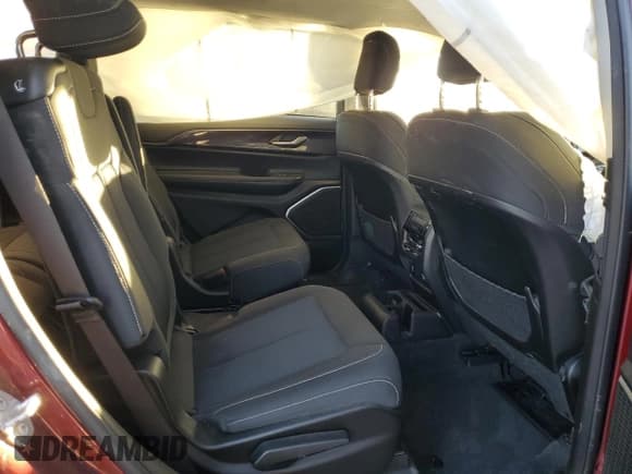 ✅ 2022 Jeep Grand Cherokee Altitude • VIN: 1C4RJKAG3N8544688 • Lot: 84752095. Listed on Copart with 91,934 mi. Free auction sales archive from the USA and detailed vehicle history report at DreamBid. Image 11.