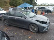 ✅ 2021 Kia Forte GT-Line • VIN: 3KPF34AD7ME382938 • Lot: 43451606. Wystawiony na IAAI z przebiegiem 60 280 mil. Bezpłatny archiwum sprzedaży aukcyjnych z USA i szczegółowy raport historii pojazdu na DreamBid. Zdjęcie 13.