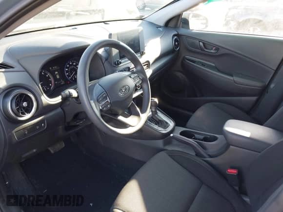 2022 Hyundai Kona SEL with VIN KM8K6CAB9NU838323, listed as a IAAI auction lot 43528116 with 27,859 mi miles and . Bid and sale history available at DreamBid. Image 20.
