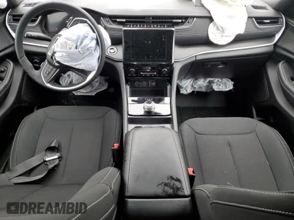 ✅ 2025 Jeep Grand Cherokee Altitude X • VIN: 1C4RJHAG9SC301270 • Lot: 61671705. Listed on Copart with 3,793 mi. Free auction sales archive from the USA and detailed vehicle history report at DreamBid. Image 8.