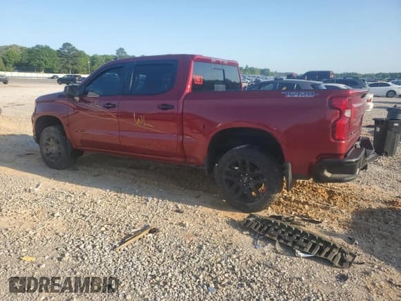 ✅ 2023 Chevrolet Silverado 1500 LT Trail Boss • VIN: 3GCUDFE88PG212447 • Lot: 52558855. Wystawiony na Copart z przebiegiem 65 932 mil. Bezpłatny archiwum sprzedaży aukcyjnych z USA i szczegółowy raport historii pojazdu na DreamBid. Zdjęcie 2.