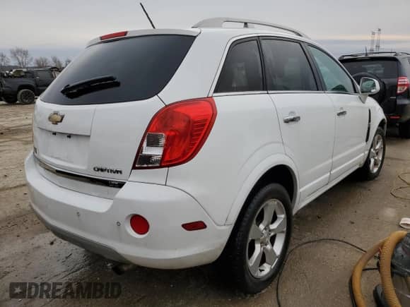 ✅ 2015 Chevrolet Captiva Sport LTZ • VIN: 3GNAL4EK6FS535873 • Lot: 86139104. Listed on Copart with 242,890 mi miles. Access the free auction sales archive from the USA and view a detailed vehicle history report at DreamBid. Image 3.