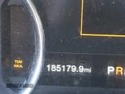 ✅ 2019 Ford F-250 XL • VIN: 1FT7W2BT5KED22686 • Lot: 43557183. Wystawiony na IAAI z przebiegiem 185 179 mil. Bezpłatny archiwum sprzedaży aukcyjnych z USA i szczegółowy raport historii pojazdu na DreamBid. Zdjęcie 15.