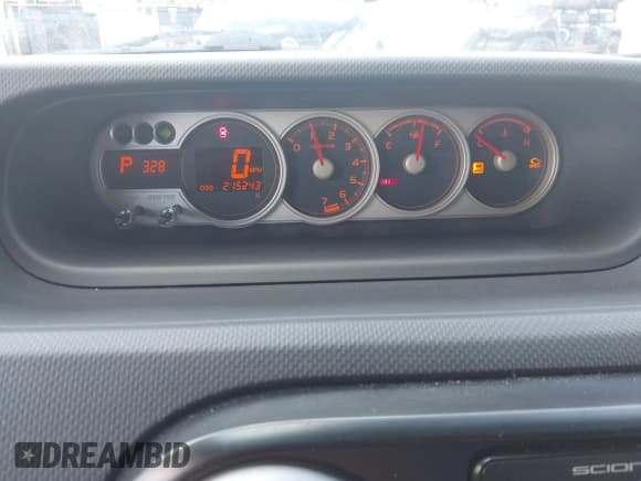 ✅ 2010 Scion xB • VIN: JTLZE4FE6A1116273 • Lot: 42414247. Wystawiony na IAAI z przebiegiem 215 243 mil. Bezpłatny archiwum sprzedaży aukcyjnych z USA i szczegółowy raport historii pojazdu na DreamBid. Zdjęcie 7.