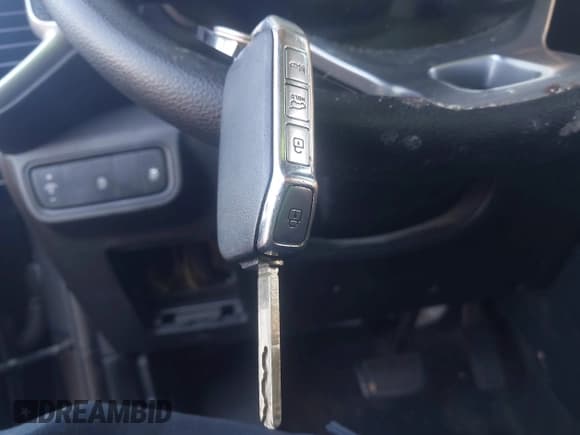 ✅ 2020 Kia Soul LX • VIN: KNDJ23AU0L7726440 • Lot: 43601040. Listed on IAAI with 45,420 mi. Free auction sales archive from the USA and detailed vehicle history report at DreamBid. Image 11.