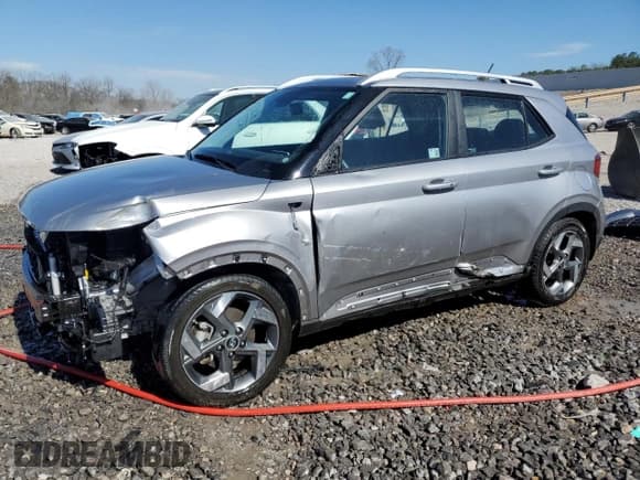 ✅ 2024 Hyundai Venue Limited • VIN: KMHRC8A32RU316491 • Lot: 46500945. Listed on Copart with 17,585 mi. Free auction sales archive from the USA and detailed vehicle history report at DreamBid. Image 1.