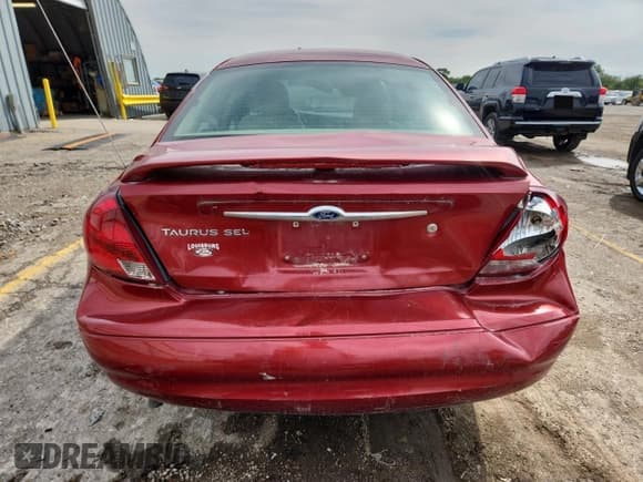 ✅ 2000 Ford Taurus SEL • VIN: 1FAFP56S3YA282819 • Lot: 81333805. Listed on Copart with 161,652 mi. Free auction sales archive from the USA and detailed vehicle history report at DreamBid. Image 6.