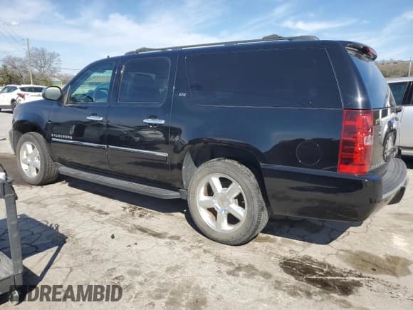 ✅ 2009 Chevrolet Suburban LTZ • VIN: 1GNFC36J09J126165 • Lot: 50440715. Wystawiony na Copart z przebiegiem 196 709 mil. Bezpłatny archiwum sprzedaży aukcyjnych z USA i szczegółowy raport historii pojazdu na DreamBid. Zdjęcie 2.