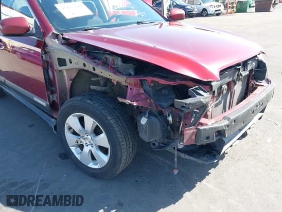 ✅ 2012 Subaru Outback Prem • VIN: 4S4BRBCC3C3294833 • Lot: 42115189. Listed on IAAI with 116,302 mi. Free auction sales archive from the USA and detailed vehicle history report at DreamBid. Image 6.