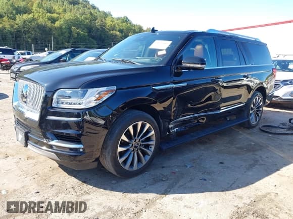 ✅ 2020 Lincoln Navigator Reserve • VIN: 5LMJJ3LT3LEL23869 • Лот: 43135913. Опубликован ранее на IAAI с пробегом 35 793 миль. Бесплатный доступ к архиву аукционных продаж из США и подробный отчёт об истории автомобиля на DreamBid. Изображение 2.