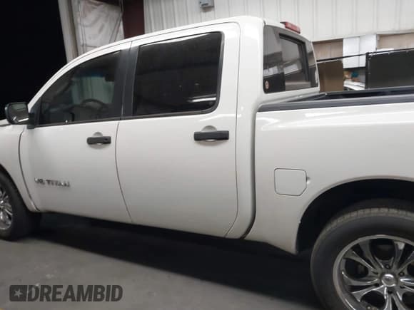 ✅ 2007 Nissan Titan XE • VIN: 1N6AA07A57N231454 • Лот: 42773608. Опубликован ранее на IAAI с пробегом 180 789 миль. Бесплатный доступ к архиву аукционных продаж из США и подробный отчёт об истории автомобиля на DreamBid. Изображение 14.