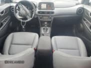 ✅ 2019 Hyundai Kona Ultimate • VIN: KM8K53A55KU377856 • Лот: 70870084. Опубликован ранее на Copart с пробегом 45 493 миль. Бесплатный доступ к архиву аукционных продаж из США и подробный отчёт об истории автомобиля на DreamBid. Изображение 8.